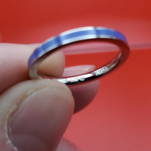 Size 7 925 Sterling Silver Cute Lavender Enamel Ring - Picture 4 of 7